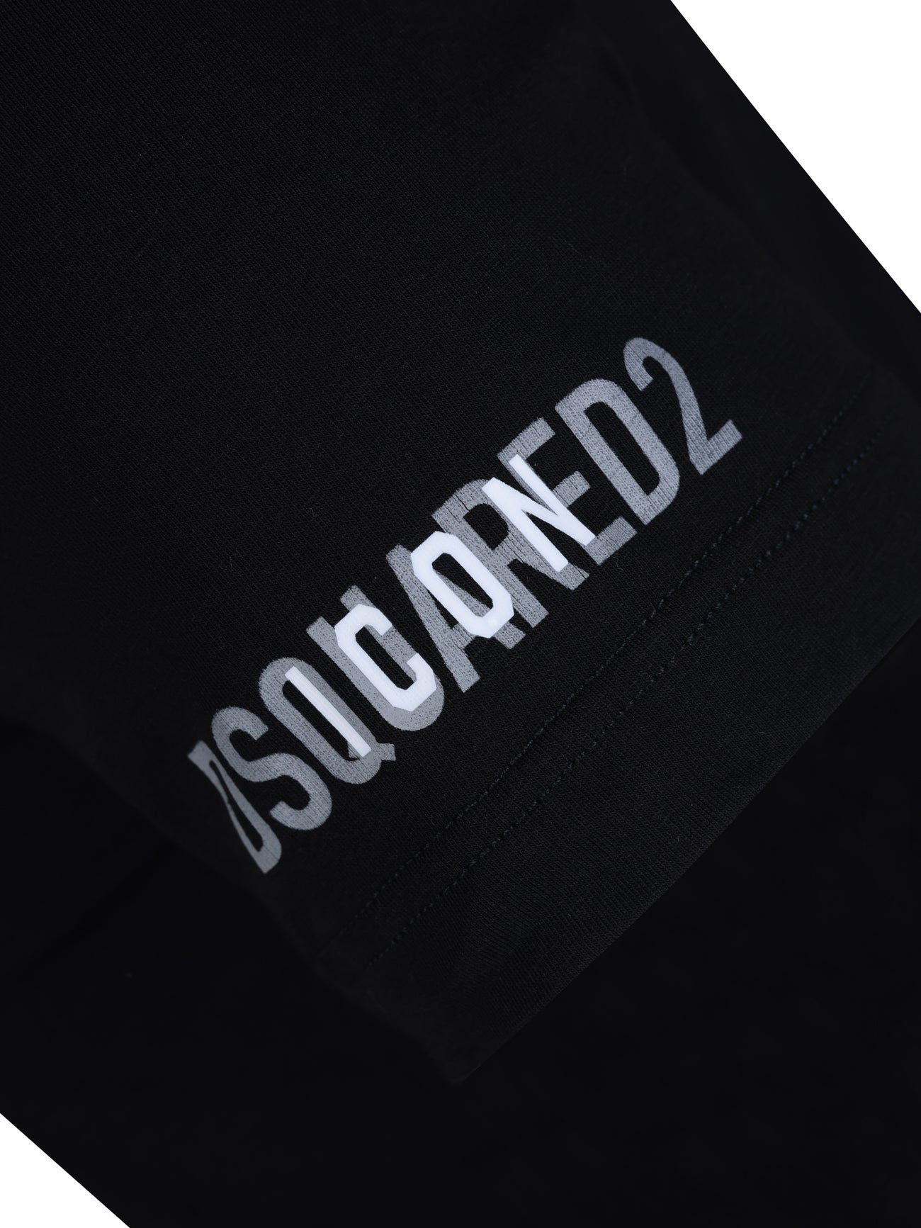 Load image into Gallery viewer, DSquared2 Icon Logo Tee Black
