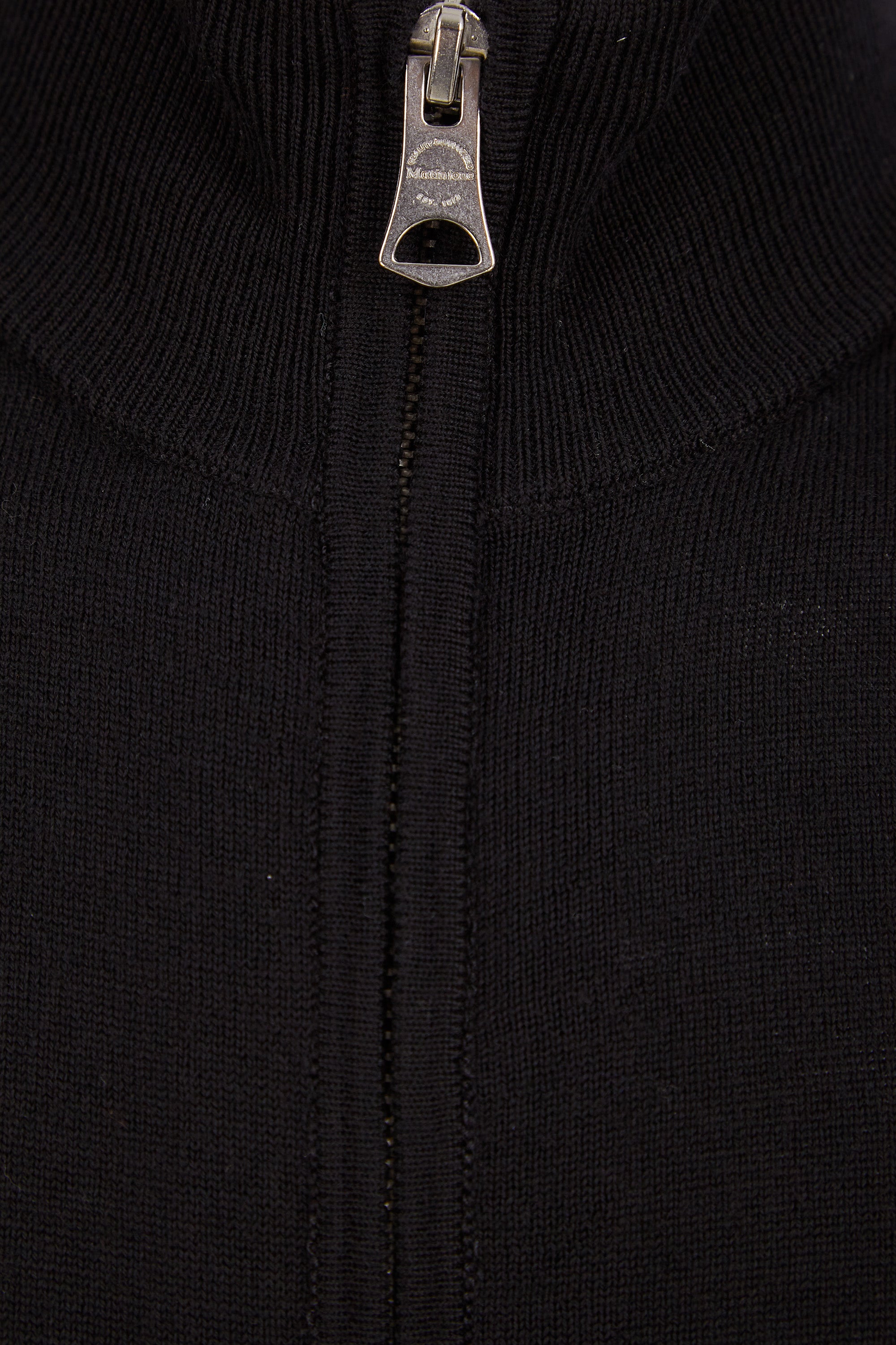 Load image into Gallery viewer, Matinique Mason Zip Cardigan Black
